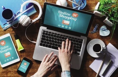 最后來說一個(gè)正能量的故事，一個(gè)關(guān)于兩代人理性消費(fèi)理性投資的故事。