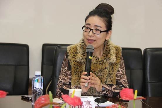 說明: 時代佾禮（深圳）文化傳播有限公司佾禮總監(jiān) 公司執(zhí)行董事 游錦亮