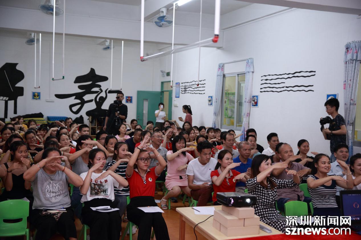 育兒講堂 : 彩田幼兒園 分享 學(xué)習(xí)“數(shù)學(xué)”和“語文”？