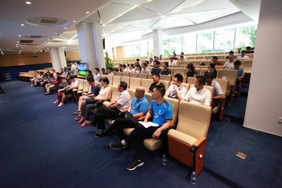 新聞發(fā)布會(huì)現(xiàn)場